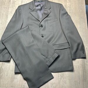 Jones New York brown wool suit, excellent condition
